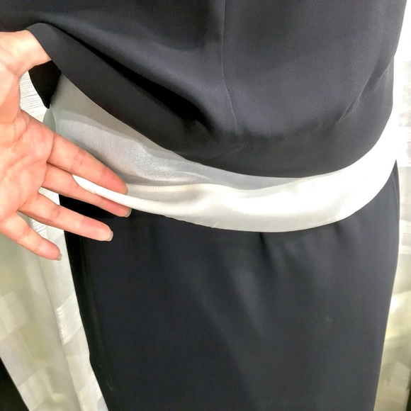 BANANA REPUBLIC dress, black, size 4 - Picture 7 of 7